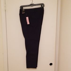 NY&Co NWT 12 Navy All-Season Stretch Ankle Pant
